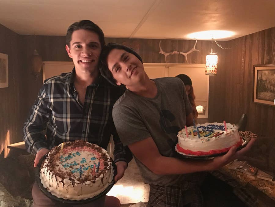 53 Times The Riverdale Cast Were Adorable Irl In 2017