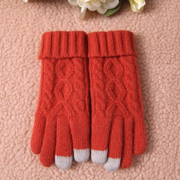 Hella cozy fleece-lined gloves that are, most importantly, touchscreen-friendly.