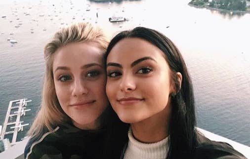 53 Times The Riverdale Cast Were Adorable Irl In 2017