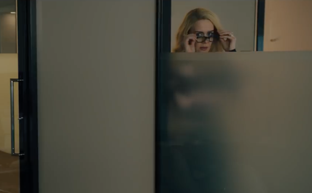 Sarah Paulson likes to pull her glasses down a bit in a dramatic fashion.