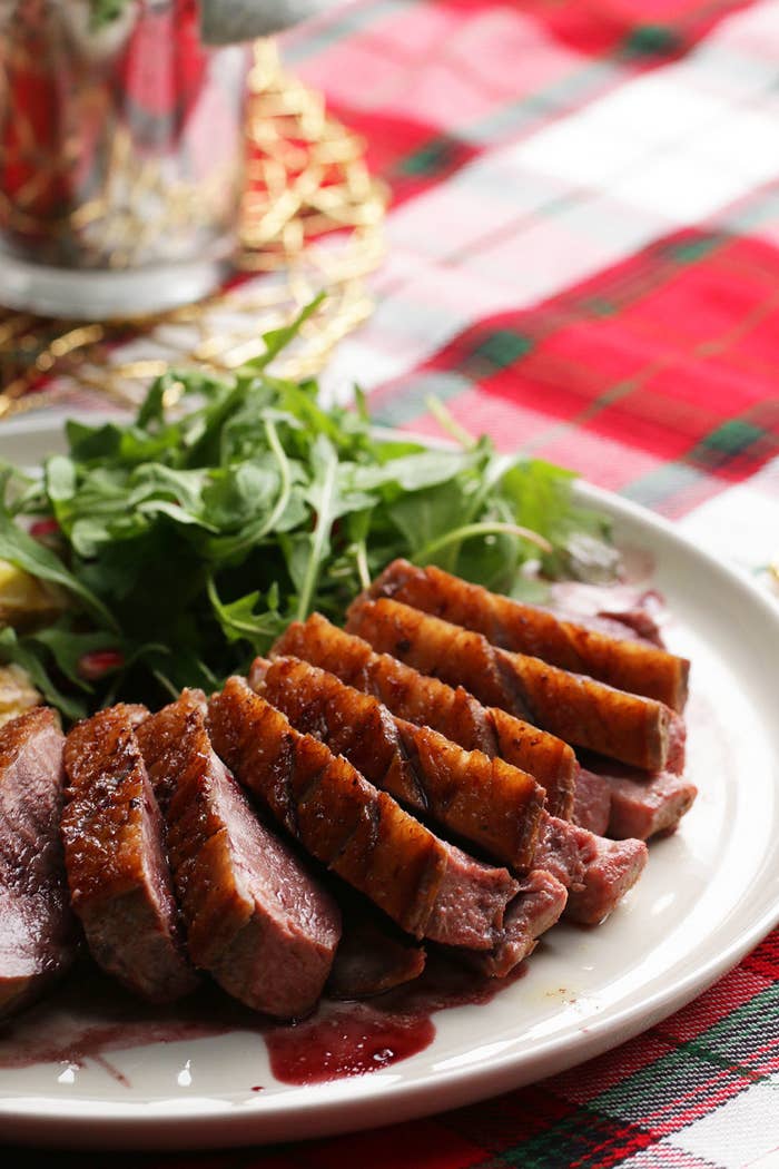 クリスマスのごちそうに 鴨のロースト 赤ワインソース クリスマスのごちそうに 鴨のロースト 赤ワインソース