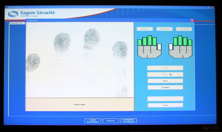 A Sagem apresentou um novo passaporte biométrico em 2007.