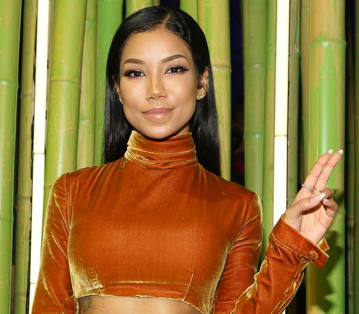 Jhene Aiko Donated 15k To A 5 Year Old Girl With Cancer