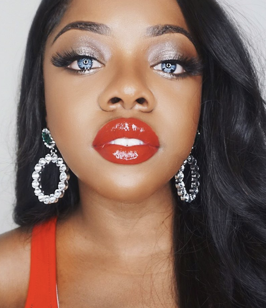 Big full red ebony lips