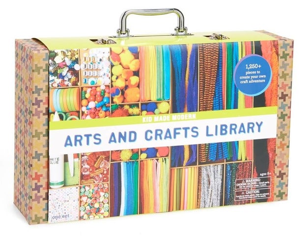 A fun and imagination-inspiring arts and crafts kit with over 1,200 supplies including beads, sequins, fuzzy sticks, pompoms, felt pieces, wooden dowels, floss, googly eyes, sticker-back jewels, wooden discs, craft sticks, scissors, needles and glue for anyone who just loves to DIY.