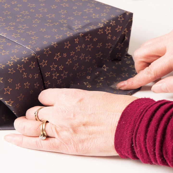 We Learned How To Wrap Gifts Like A Pro From An Actual Pro