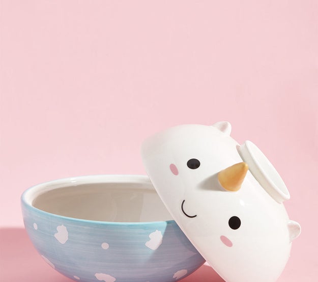 A set of adorable ramen bowls for people who just can't get enough of those damn noodles and need proper dishware for their munchies.