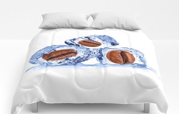 A comforter for the addict who literally dreams of the caffeine concoction.