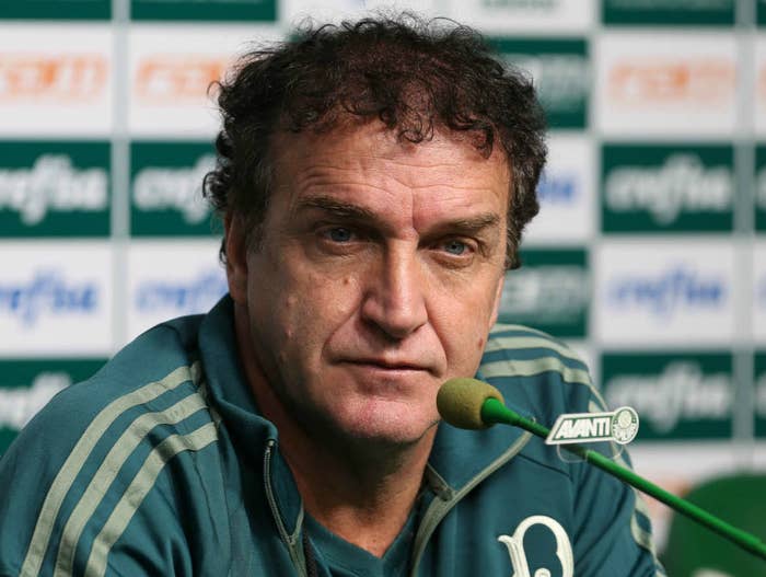 Quando ainda era jogador de futebol, o atual técnico Cuca estuprou uma garota de 14 anos. Em uma excursão do Grêmio à Suíça em 1987, ele e mais três colegas de time (Fernando, Eduardo e Henrique) violentaram a garota quando ela entrou no quarto deles para ganhar camisetas do clube. Eles ficaram 28 dias detidos. Dois anos depois, foram condenados pela Justiça daquele país, mas cumpriram a pena em liberdade. O episódio não abalou a carreira de Cuca, ele jogou por vários clubes do Brasil e hoje é um dos técnicos mais bem pagos do país.