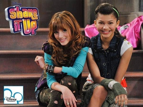 Bella Thorne And Zendaya Lesbian - Bella Thorne Just Tweeted That She Was Once Sexually Assaulted