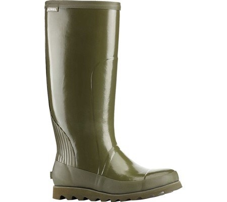 Price: $79.99 (available in four colors and in sizes 6-11)