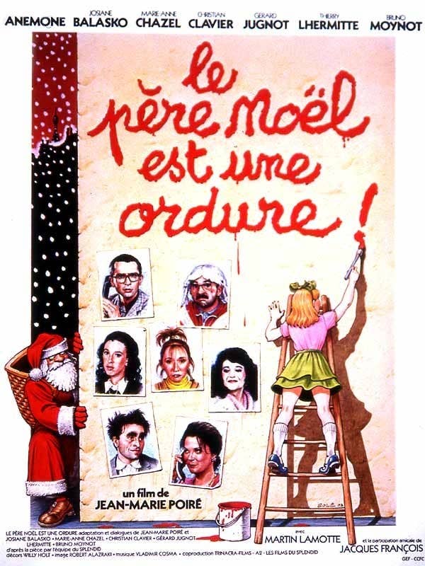 Lorsque la troupe du Splendid a créé sa fameuse pièce de théâtre Le Père Noël est une ordure, ils avaient initialement pensé à l'appeler Le Père Noël s'est tiré une balle dans le cul. Mais le titre fut jugé trop virulent, et n'a pas été gardé. Malgré ce changement, la RATP et la mairie de Paris ont toutes les deux refusé de louer leurs espaces publicitaires pour la promotion du film, car elle trouvait le titre toujours trop provocant. Pour éviter que des spectateurs puissent être choqués, certains cinémas ont même ajouter des mentions sur l'affiche du film : Le Père Noël est une ordure… mais pas le vrai ou encore Le père Noël est... presque... une ordure.