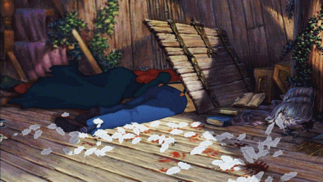 El objetivo de Disney, como todo el mundo sabe, es y ha sido recordarle a todos los niños del mundo que sus padres morirán tarde o temprano y su amor por ellos no podrá hacer nada por evitarlo. Aquí, además, tienen el detalle de mostrar un poco de SANGRE para dejar claro que no están durmiendo.Nivel de tristeza: 💔 💔 💔 / 10