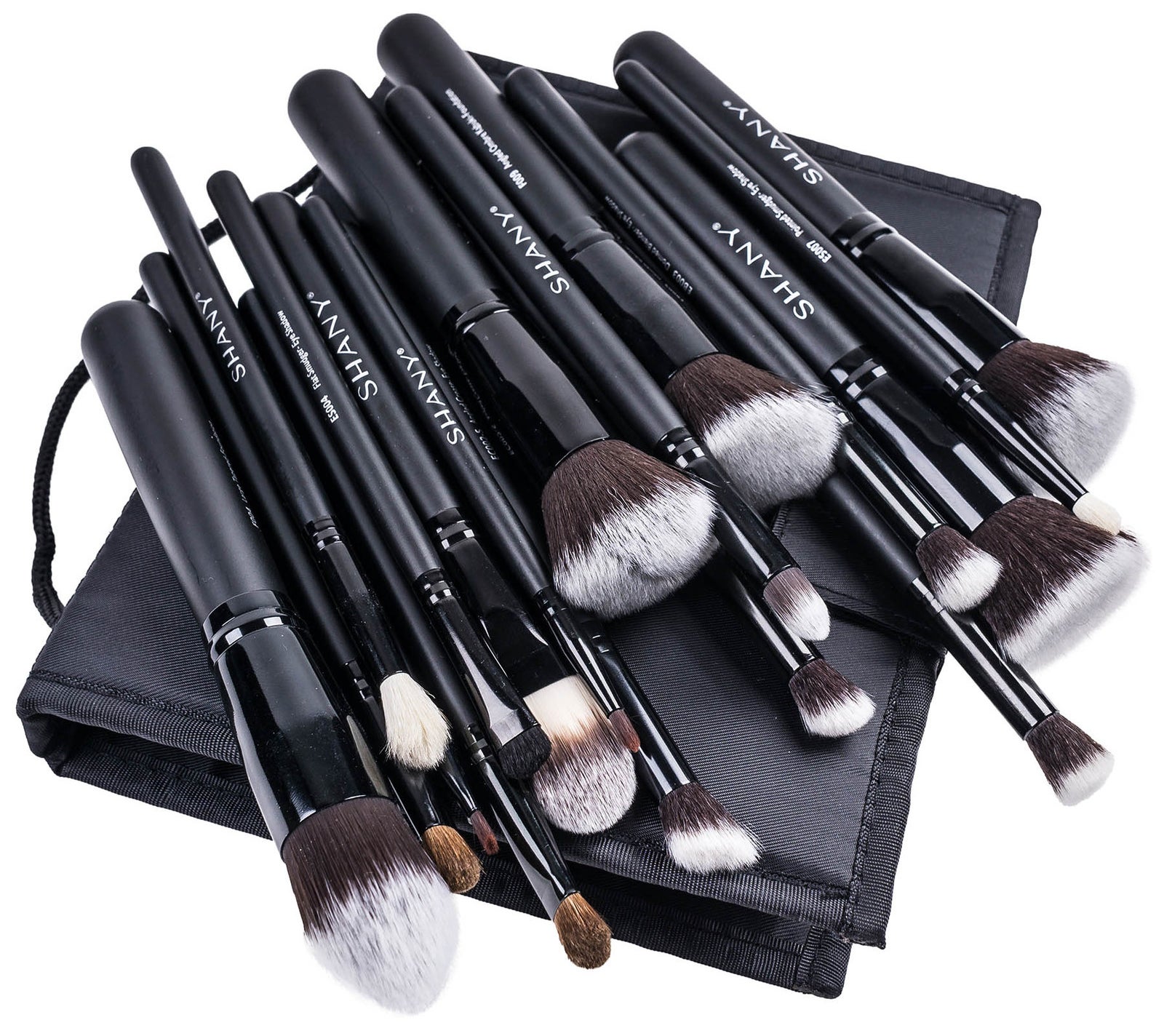 16 Of The Best Makeup Brushes And Sets You Can Get At Walmart