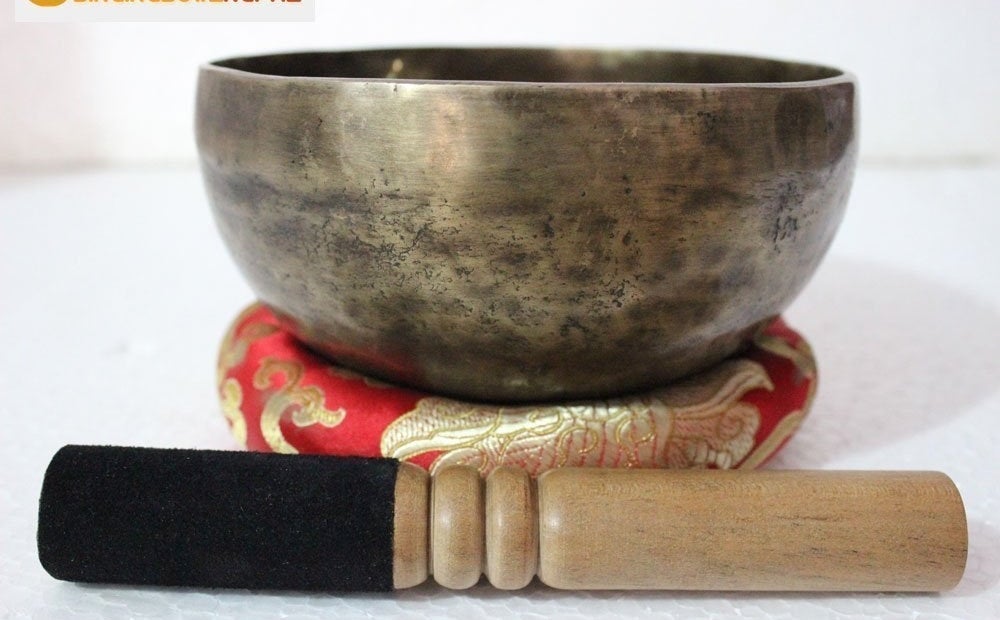 You Might Be Able To Finally Relax For Once With This Singing Bowl