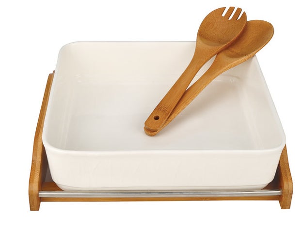 A porcelain baking dish with its own heat-, stain-, and water-resistant bamboo rack and utensil set.