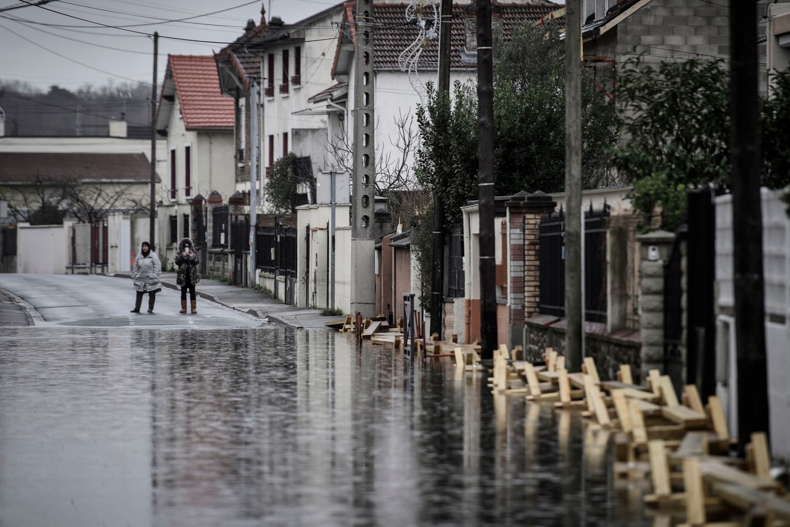 Check Out These Insane Photos Of Paris After The River Seine Overflowed