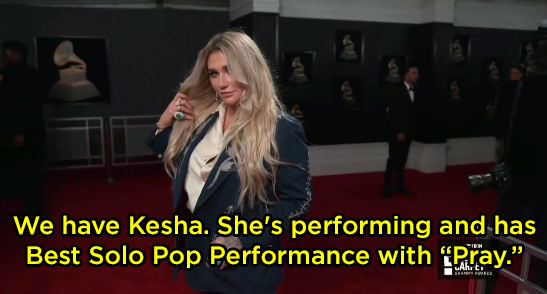 The E! reporters referred to Kesha's song as "Pray" instead of "Praying."