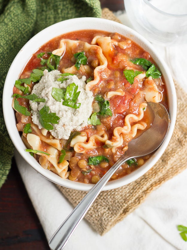 Slow Cooker Vegan Lasagna Soup