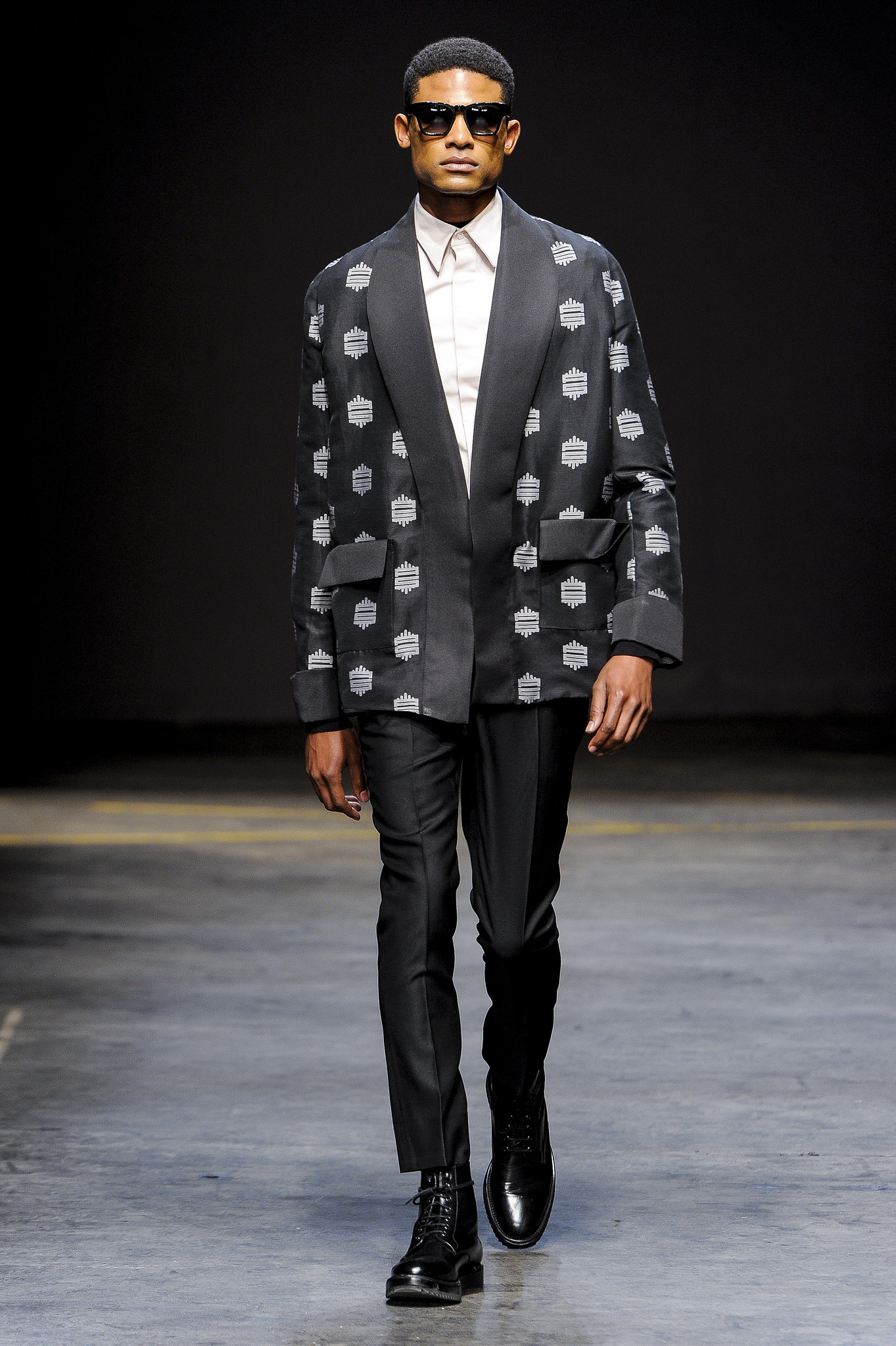 You want people to ask about your blazer so you can introduce them to the world of ethical fibres, because caring about the environment is cool. You are loud and flamboyant, and an absolute trend-setter. You own chinos in every colour because there shouldn’t be an end to the mix and match of blazers and always order the most unusual item on the menu to be interesting.