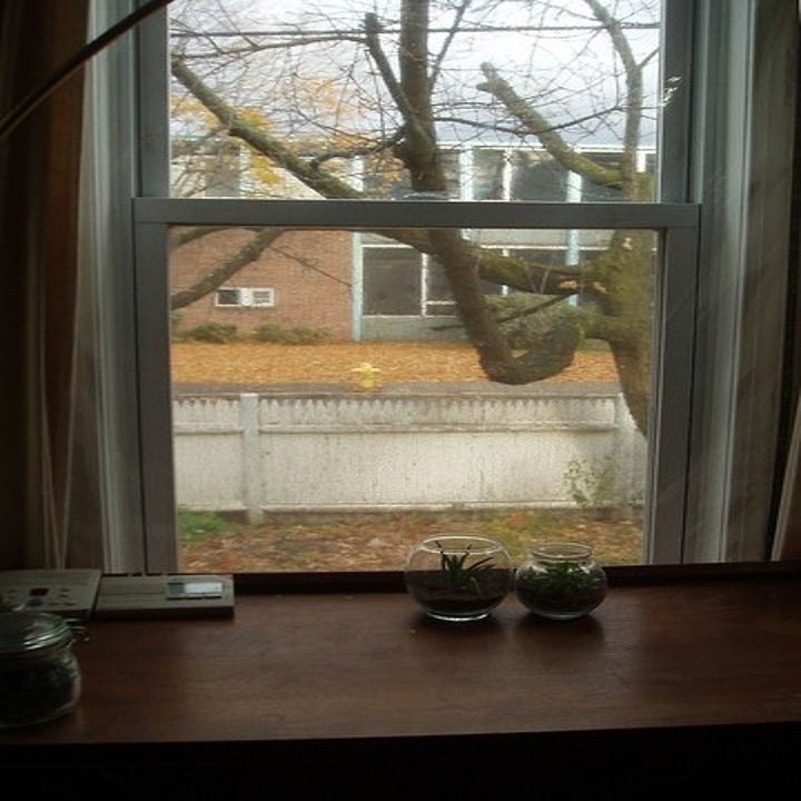 10 Practical Tips For Staying Warm In Your Home And 9 That Are Just