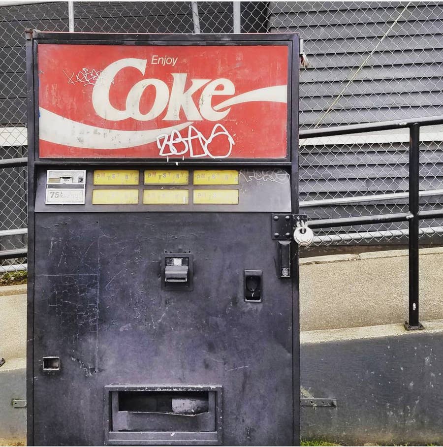 絶景を見飽きた人へ 世界のヘンテコ観光地13選