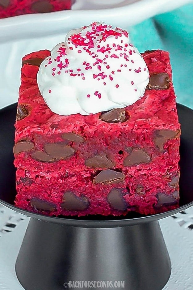 Red Velvet Chocolate Chip Bars