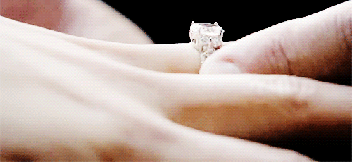 The Average Engagement Ring In The US Costs More Than 6,000 These Days