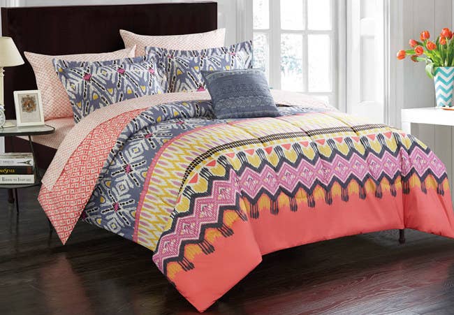 28 Of The Best Bedding Sets You Can Get At Walmart