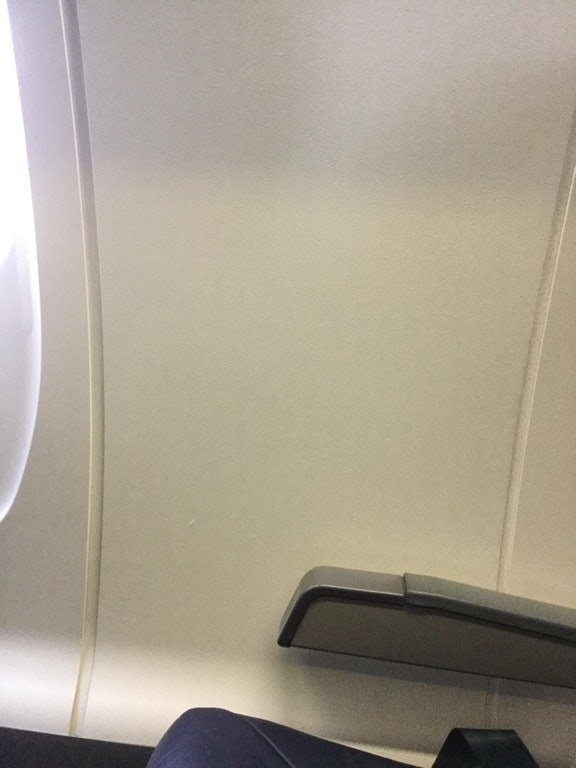 Have you ever reserved a window seat, and then ended up with THIS shit?