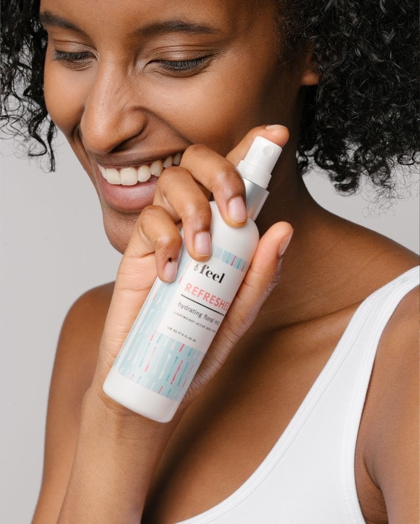 feel believes you are exactly as beautiful as you feel. The feel-good products feature carefully-sourced, skin-boosting natural ingredients such as aloe, apple, beeswax, blueberry, charcoal, cucumber, ivy, lavender, lemon, lime, mint, moss,nettle, pumpkin seed, rose, sage, nigiri salt, kelp, algae, walnut, watermelon, and more. The products are cruelty-free and do not contain parabens, phthalates, sulfates, and silicones, and the packaging is 100% recyclable.