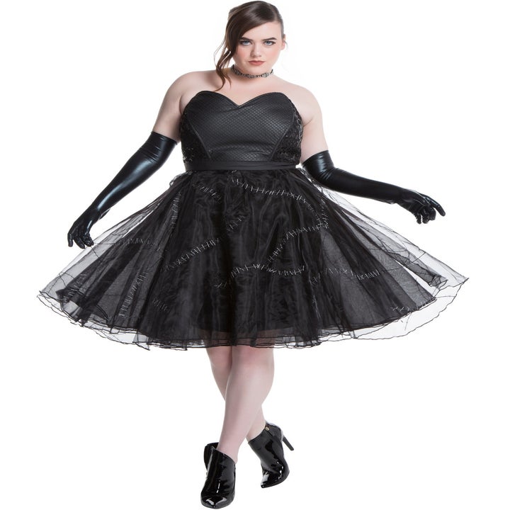 The Best Places To Buy A Unique Prom Dress Online