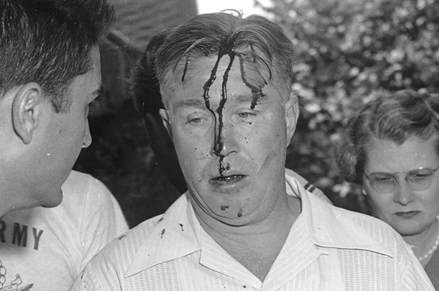 Elizabeth eckford photo essay picture