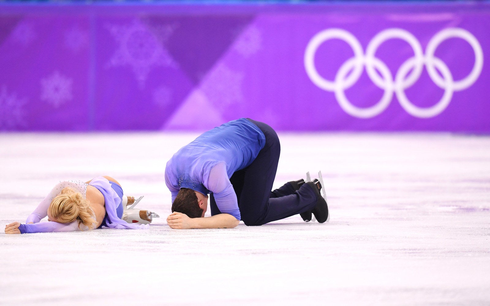 フィギュアスケートが本当はいかに激しいものかを示す写真たち