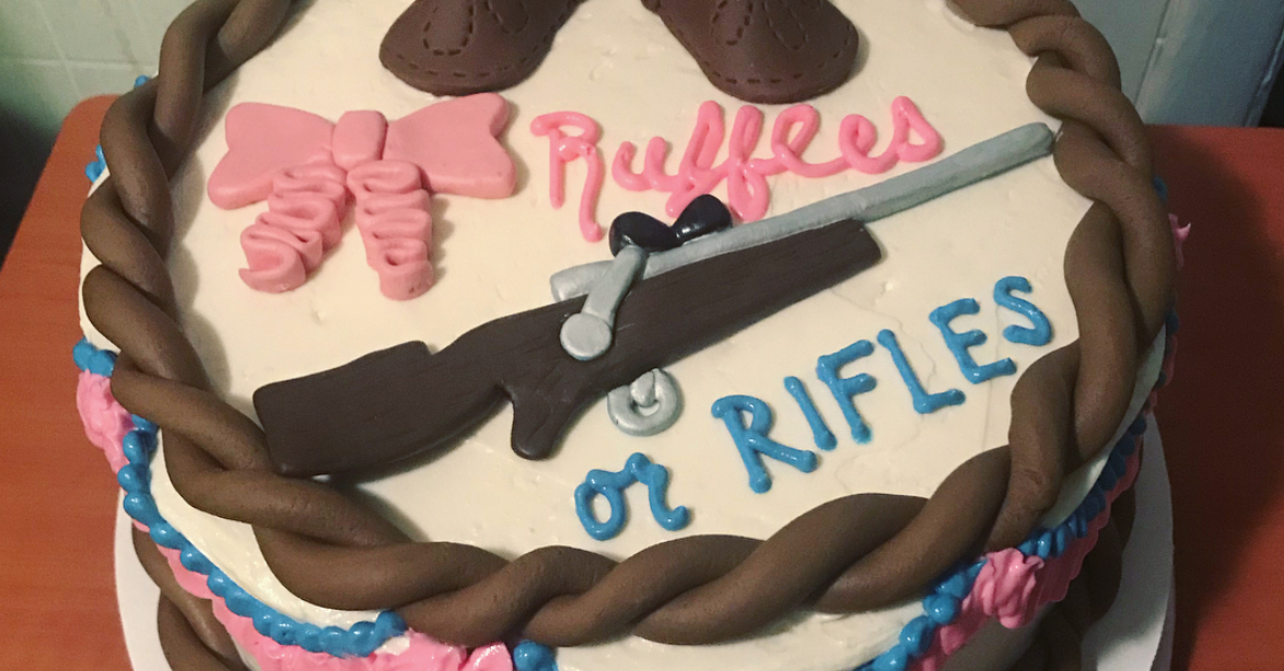 Twitter Users Are Really Confused About These Weird Gender Reveal Cakes