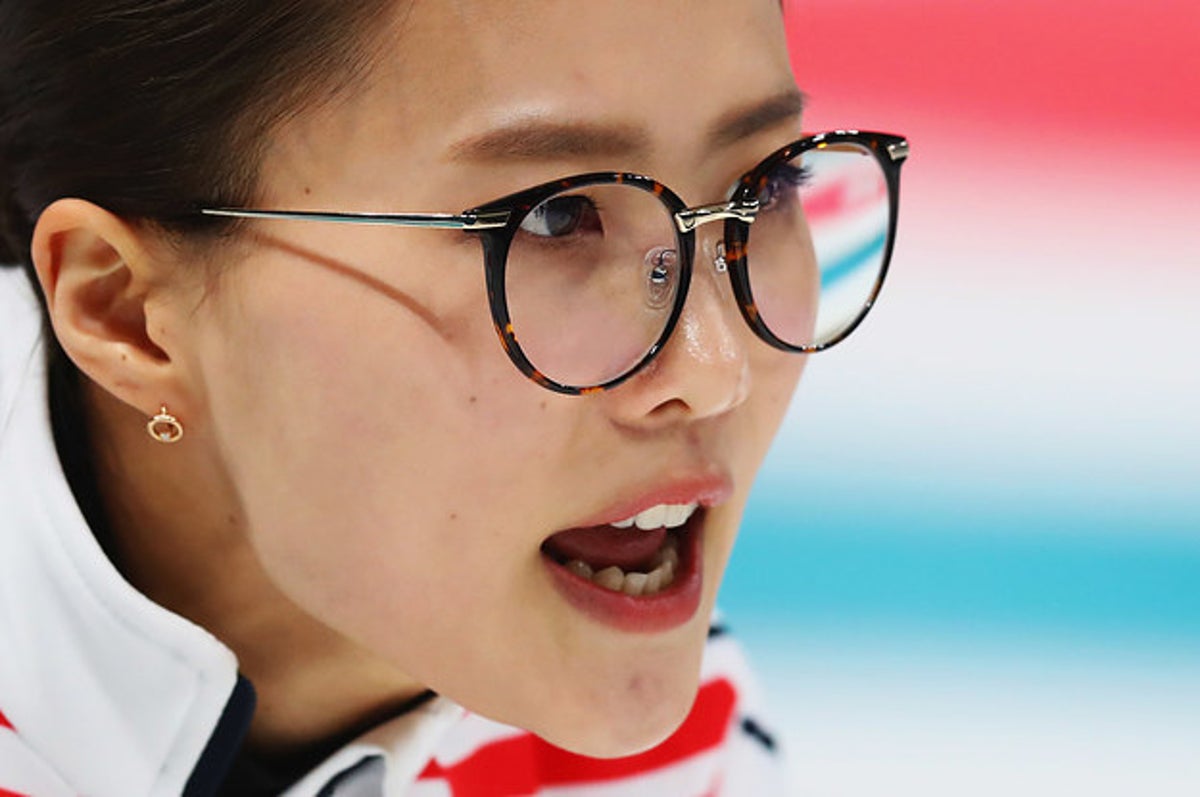 超チャーミングなカーリング韓国女子代表の 眼鏡先輩 に世界が夢中