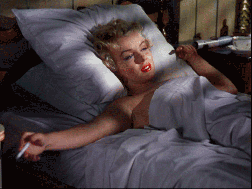No one ~wakes up like this~ unless they went to bed drunk without wiping off their makeup, and even then, you wake up with panda eyes. Imagine the state of your pillowcase.