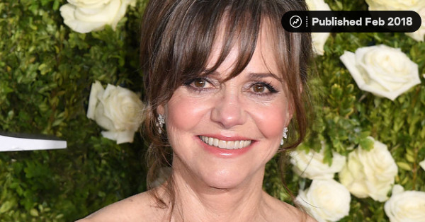 Field sally pictures of Sally Field