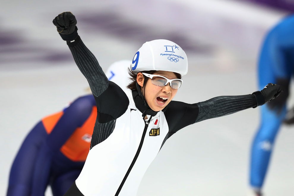 高木菜那選手 テレビに映っているのを気づかずに前髪を整える姿がかっこかわいい