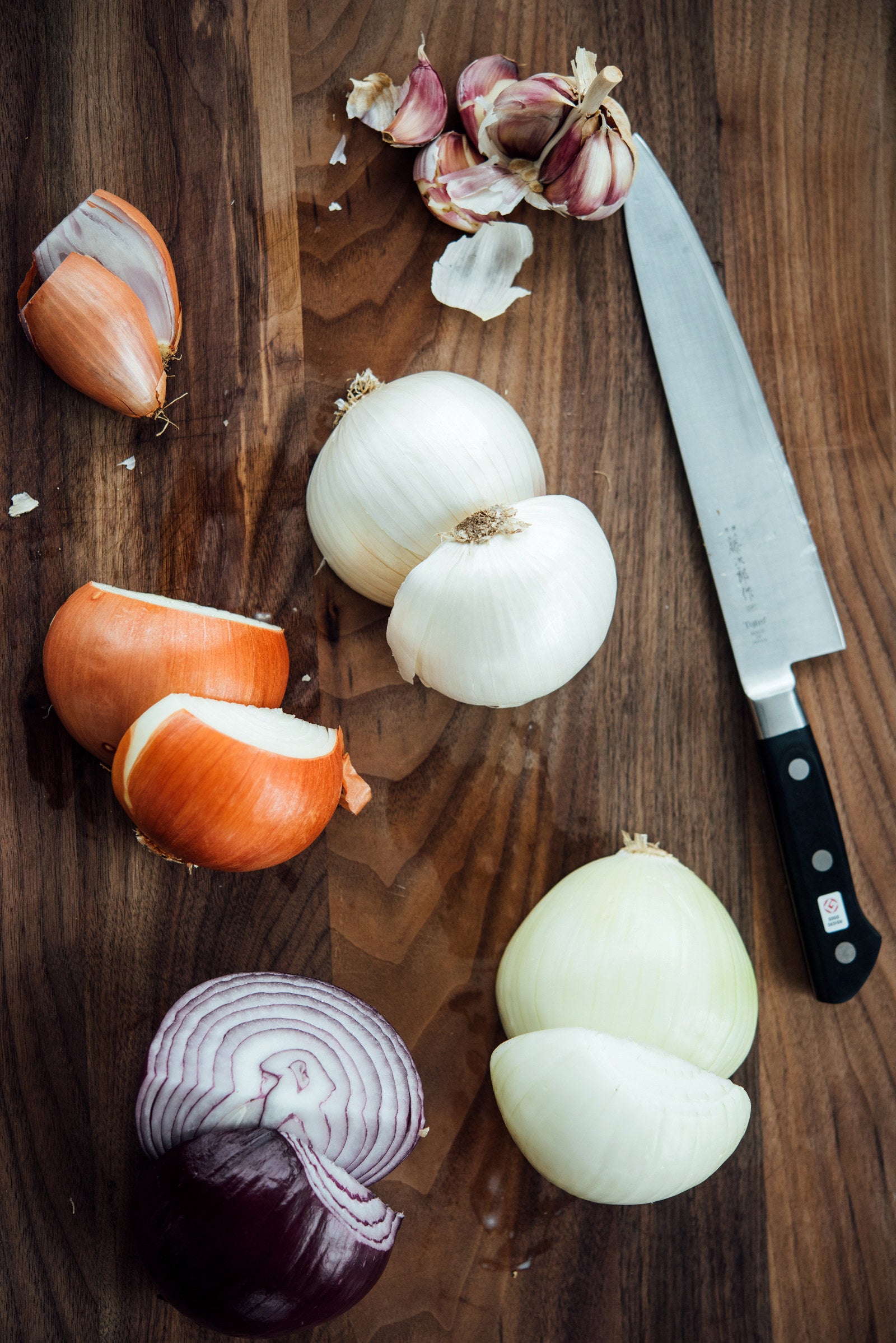 9 Ways to Chop an Onion without Shedding Tears