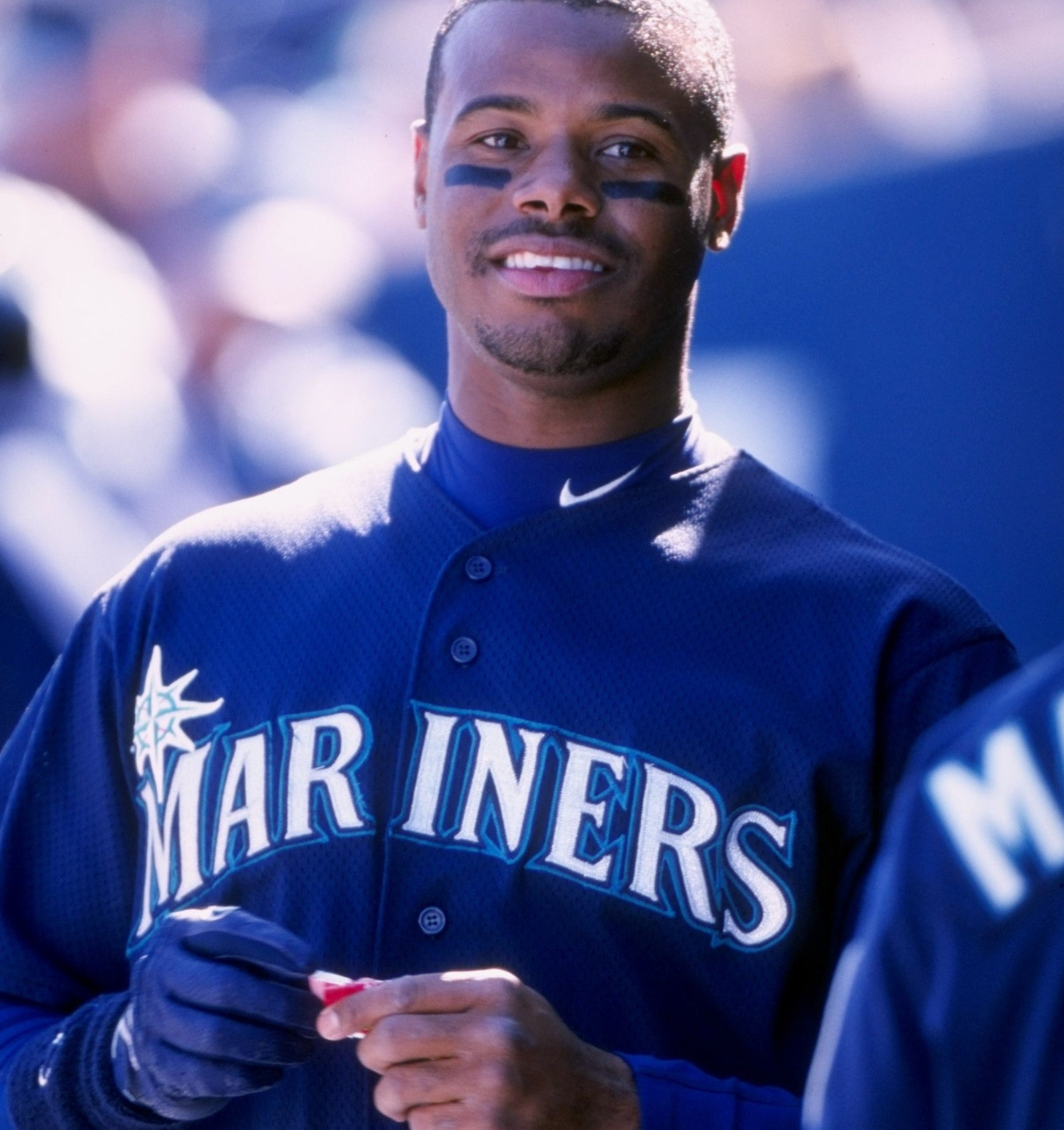 My Childhood Crush Ken Griffey Jr Is A Dad And Now I Have A Crush On His Son