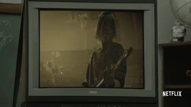 The entire trailer is dripping with nostalgic references to the mid-'90s, and makes good of the perfect song, "Linger" by The Cranberries.