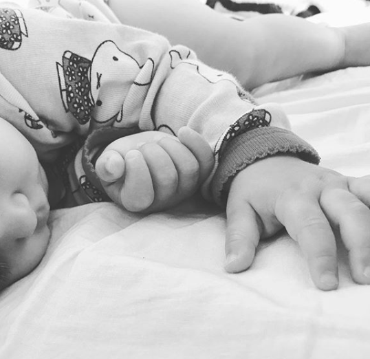 9 Photos Qui Vous Donneront Envie D Avoir Un Autre Bebe Et 9 Qui Vous Rameneront A La Raison 9 Photos Qui Vous Donneront Envie D Avoir Un Autre Bebe Et 9 Qui Vous Rameneront A La Raison
