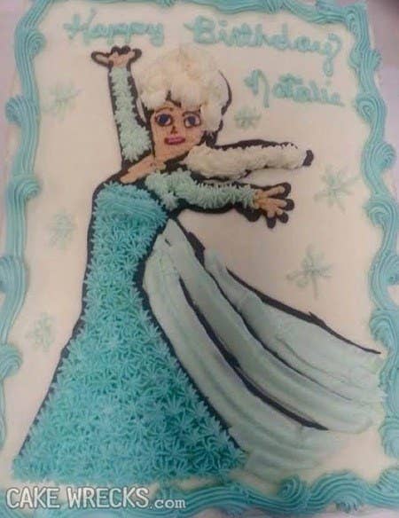 15 Homemade Frozen Themed Birthday Cakes That Tried They Really