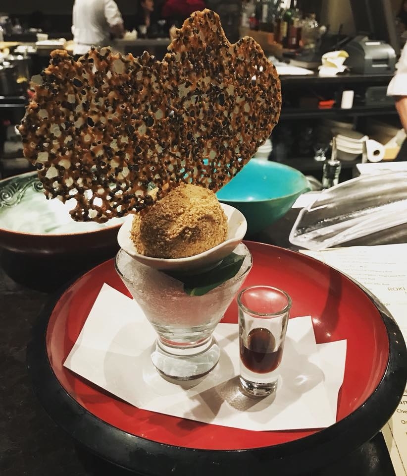 The perfect finale to the dinner experience is the roasted white sesame seed ice cream. A giant scoop of vanilla-based ice cream is infused with roasted sesame and covered in sesame seeds. The dessert is served with brown sugar sauce that you pour over the ice cream for additional sweetness, as well as crunchy sesame crackers.