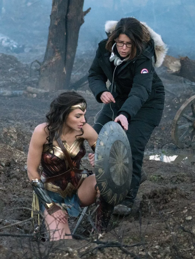 Gal Gadot hid the fact that she was pregnant when she was on set shooting Wonder Woman.