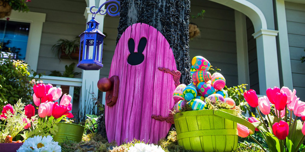 If there was a thing which felt more exciting as a child than waiting for Santa Claus on Christmas Eve, then it might definitely be waiting for the Easter bunny to show up. So, enlighten your kids Easter spirits by letting Easter Bunny move in. This could be one of the fun things you can try to strengthen your parent-child bond. Gather around few wood planks and make a dwarf tree trunk house door from it. Cut out a bunny face or paint a bunny avatar on it. Rest it to dry and place it in the trunk of the tree in your backyard. Put an Easter Basket near to the door to make it look realistic.