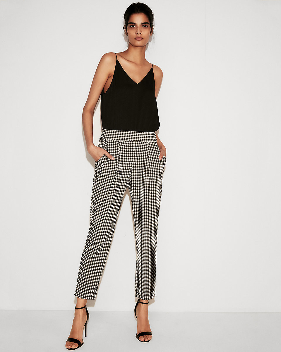 Brb, buying a pair to wear every day of the week. They're available in five other styles too, so you really CAN have it all.Get them from Express for $59.90 (available in sizes XXS–XL).