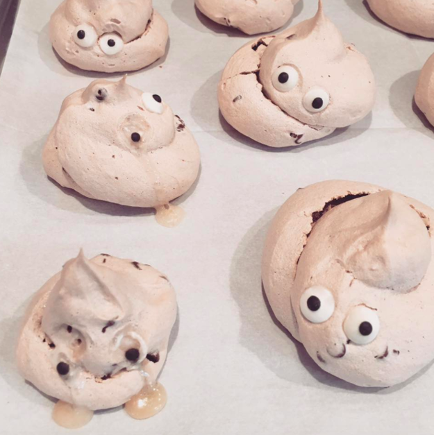 These oozing meringues that were supposed to look like cute lil' poop emojis: