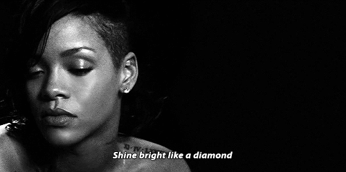 It took Sia 14 minutes to write Rihanna's song "Diamonds."